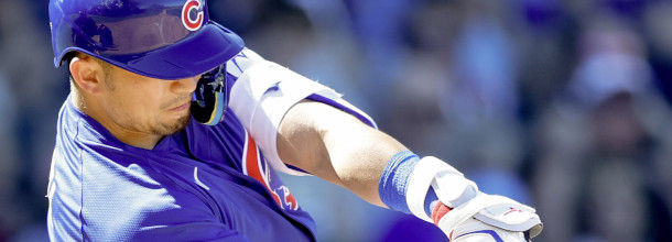 Chicago Cubs batter Suzuki Yelich hits a home run in Major League Baseball