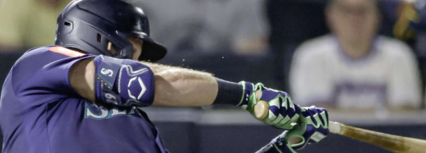 Seattle Mariners baseball slugger Cal Raleigh in action in an MLB game