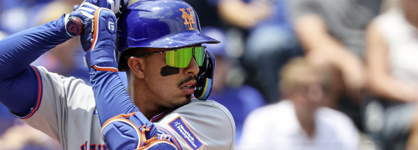 New York Mets baseball star Mark Vientos in action in an MLB game