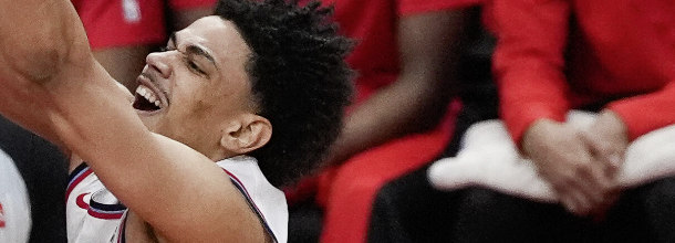 Los Angeles Clippers basketball player Kobe Sanders in action in an NBA game