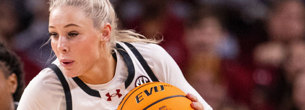 South Carolina Gamecocks basketball star Kitts in action in a WNCAAB game