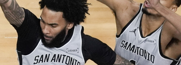 San Antonio Spurs basketball star Champagnie in action in an NBA game