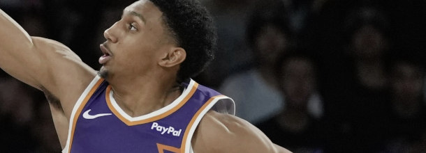 Phoenix Suns basketball star Ryan Dunn in action in an NBA game