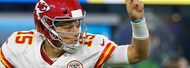 Kansas city Chiefs QB Patrick Mahomes in action in an NFL game