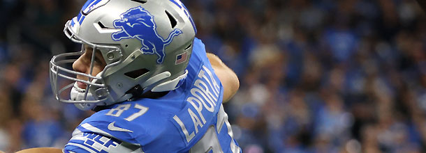 Detroit Lions TE Laporta in action during an NFL game