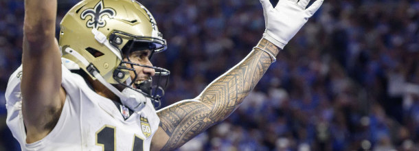 New Orleans Saints WR Vele celebrates a touchdown in an NFL game