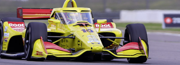 Indycar driver Alex Palou in action during a race