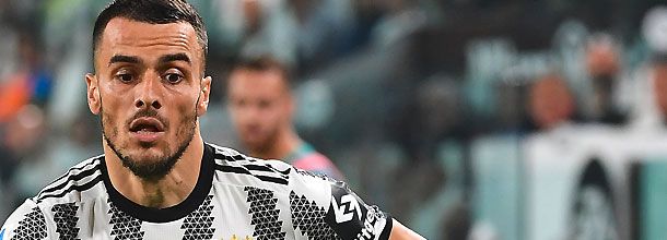 Juventus Turin winger Filip Kostic in action in a Serie A game