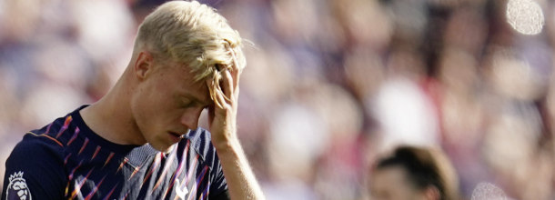 Tottenham soccer star Hecke looks sad during a Premier League loss